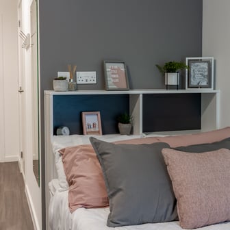 Classic En Suite - Image 4